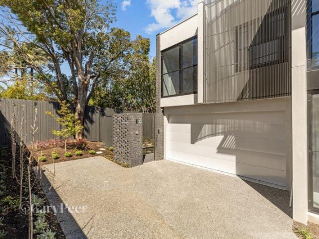 Brand New Luxury Townhouse Modern Living at Its Best!