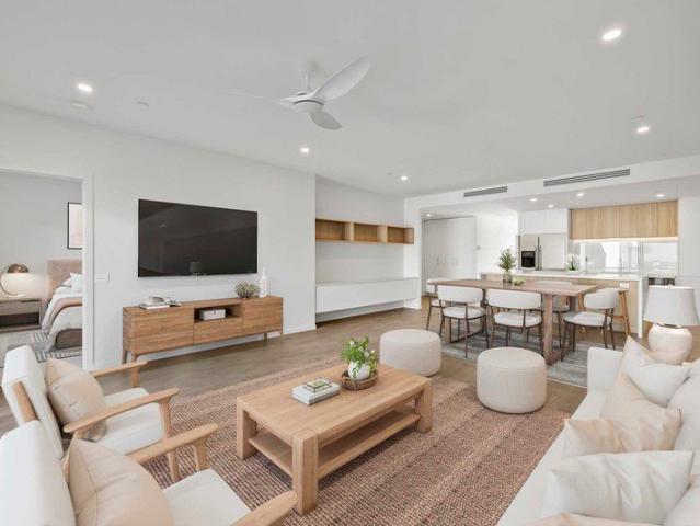 Brand New Luxury Waterfront Apartment