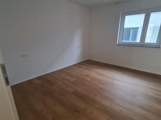 brand new luxury 2 Bedroom apartment, 4 min to kelly