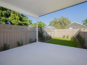 Brand New, Luxury 3 Bedroom Townhouse