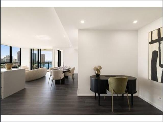 Brand New Luxury 3 Bedroom Apartment – Boutique Chevron