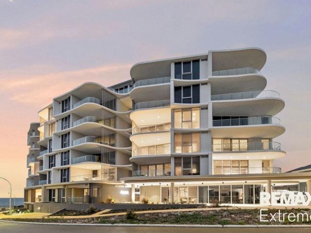 LUXURY WATERFRONT VIEWINGS BY APPOINTMENT