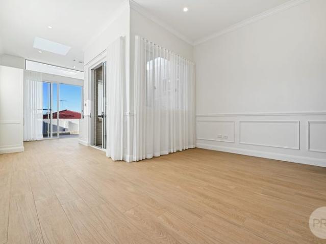 Brand new luxurious residence