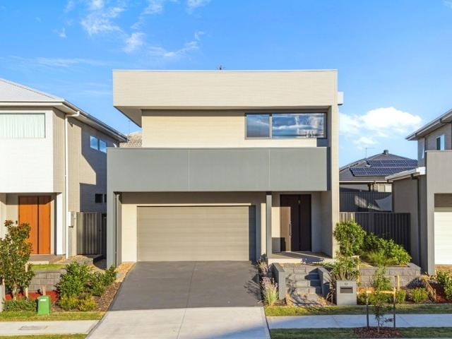 Brand new, move in ready SHAWOOD home