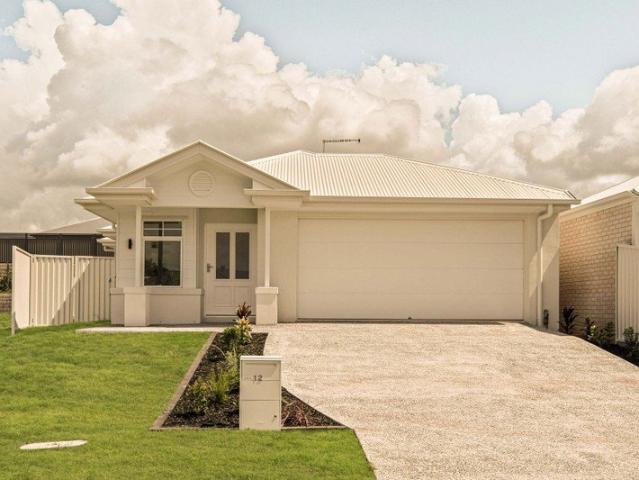Brand New Modern Coastal Lowset in an Unbeatable Victoria Point Location