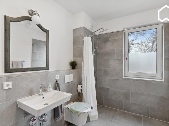 Brand new, modern & Cozy apartment in a top location