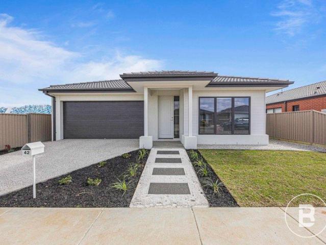 BRAND NEW MODERN DESIGNER HOME IN WINTER VALLEY