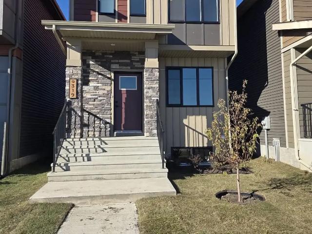 Brand New Modern Detached Home in Heartwood SE – 3 Bed 2.5 Bath + Bonus Room — 3 Bedrooms House