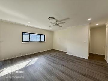BRAND NEW MODERN FAMILY HOME