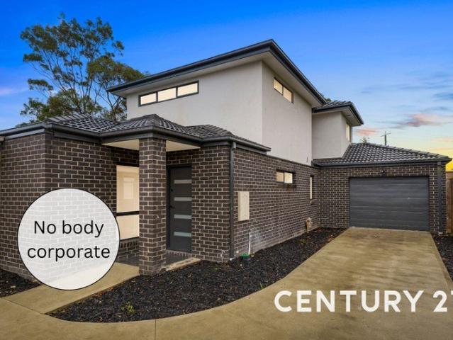 BRAND NEW Modern Family living in Seaford