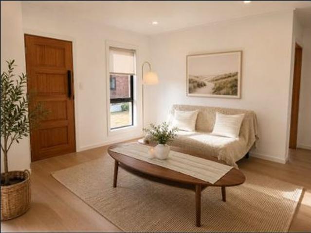 Brand New Modern Granny Flat Peaceful, Private & Just 10 Minutes' Walk to the Beach