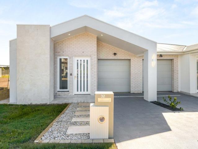 Brand New Modern Home in Badagarang