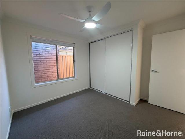 Brand New Modern Living in Munno Para West