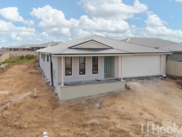 Brand New Modern Living, Smart Investing