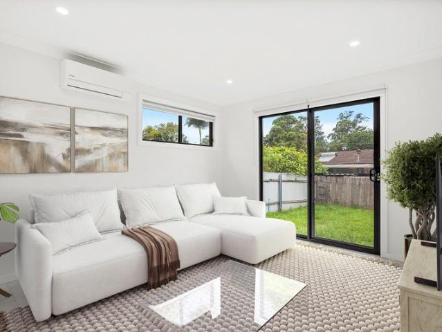 BRAND NEW | Modern & Private Living Moments from the Lake