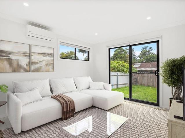 BRAND NEW | Modern & Private Living – Moments from the Lake