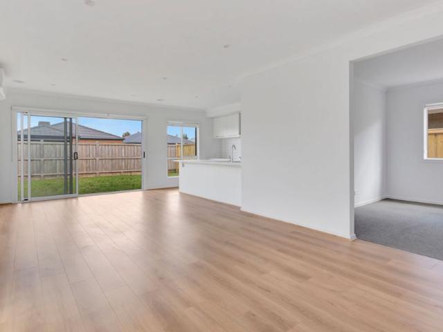 Brand New, Modern & Spacious