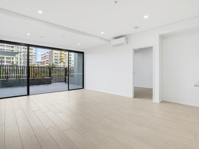 Brand New Modern Two Bedroom Apartment in a Prime Rouse Hill Location