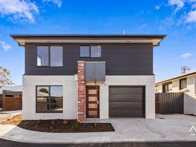 Brand New Modern Townhouse
