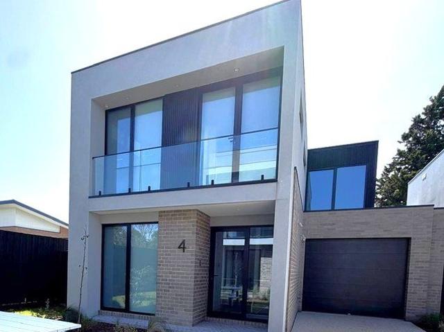 Brand New Modern Townhouse In Prime Dromana Pocket 2 Townhouses Available