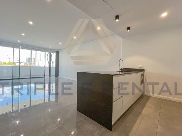 Brand New | Modern 2 Bedroom Apartment For Rent!