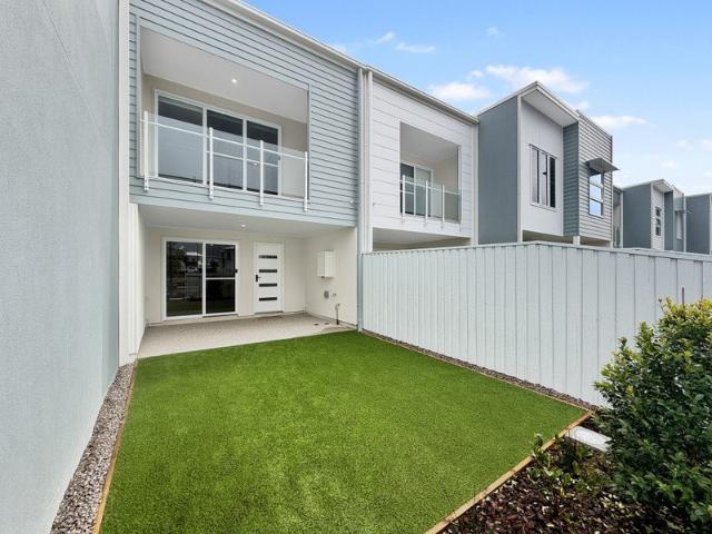 Brand New Modern 3 Bed Terrace in Nirimba