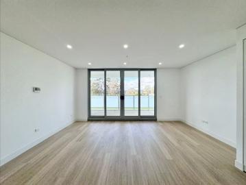 Brand New Modern 3 Bedroom Apartment – Stylish, Spacious & Convenient