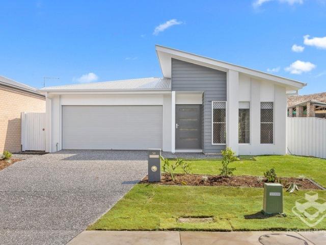 Brand NEW Modern 4 Bedroom Family Home with Ducted Air Conditioning
