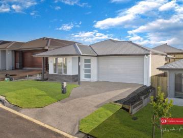 BRAND NEW. NEVER LIVED IN. ACT NOW! 211SQM