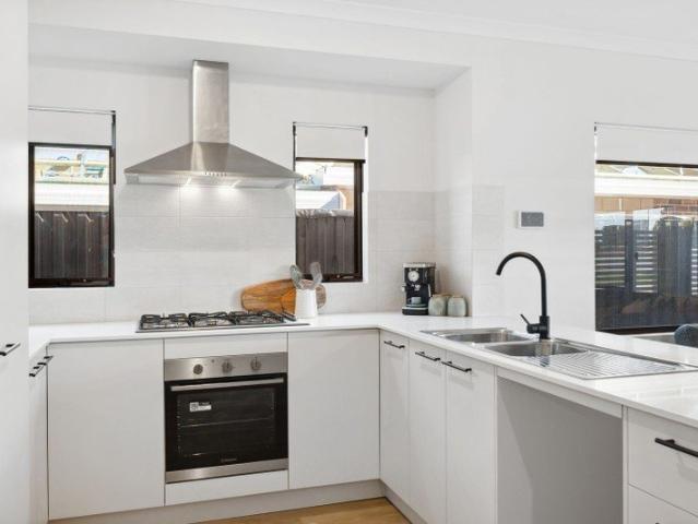 Brand New New Build Beauty Move in Sooner, Live Better!