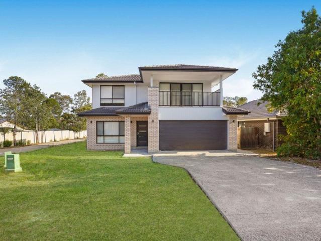 BRAND NEW SEVEN BEDROOM HOUSE