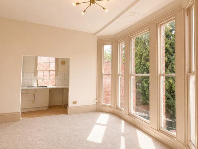 Brand New Self Contained Flats 1 and 2 Bedrooms