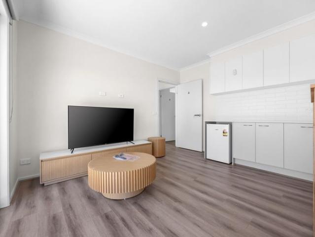BRAND NEW SHARED ACCOMODATION Signing Bonus!