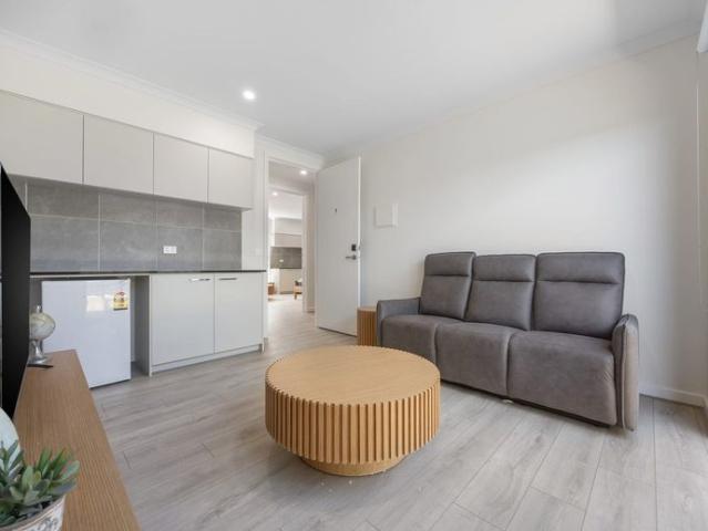 BRAND NEW SHARED ACCOMODATION Signing Bonus!