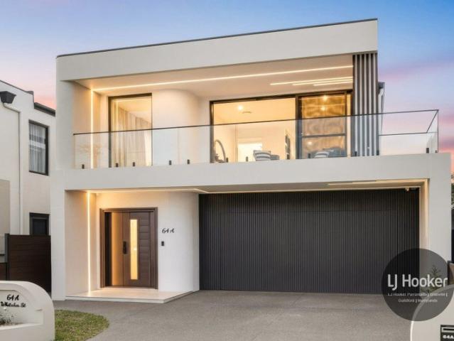 Brand New Showpiece of Uncompromising Luxury