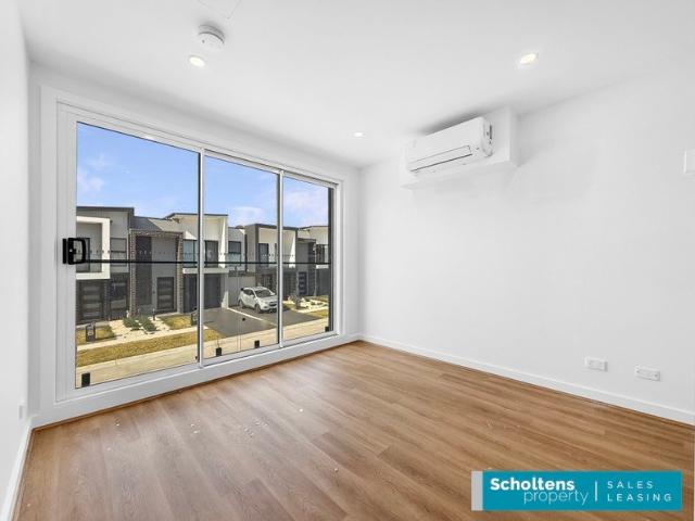 Brand New Single Fonzi Studio Apartment