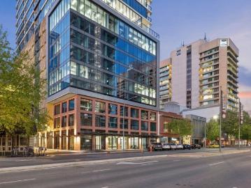 Brand New 4 Bed Sky Residence Experience Elevated Luxury in the Heart of the City