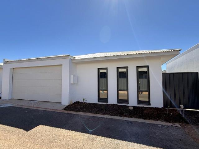 Brand new spacious 4x2 available now!