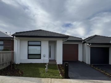 Brand New Spacious Family Home!
