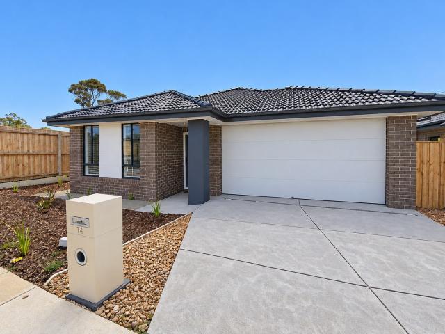 BRAND NEW SPACIOUS HOME