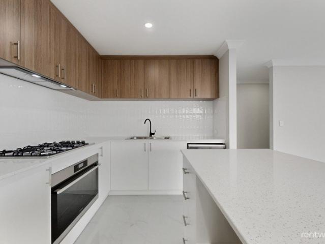 BRAND NEW SPACIOUS HOMES!