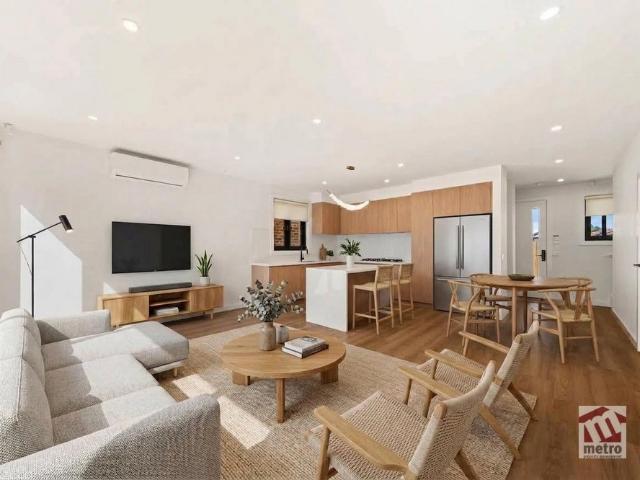 BRAND NEW, SPACIOUS & PERFECTLY POSITIONED!