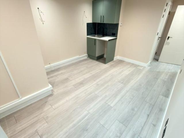 Brand new Studio in Clapton – Available Now