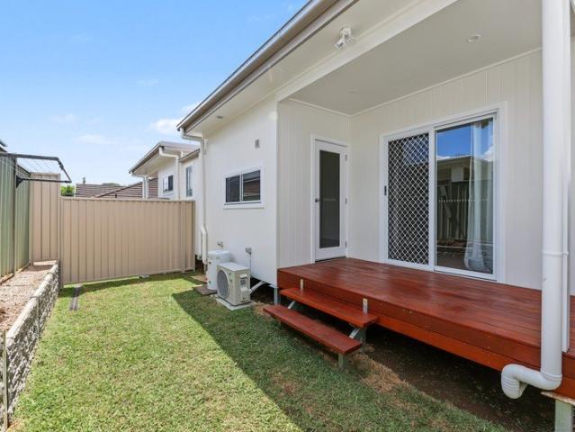 Brand New Studio Living Modern, Low Maintenance & Convenient!