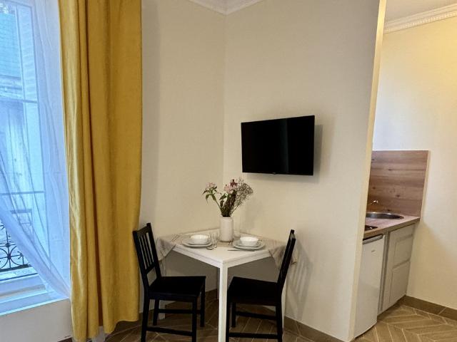 Brand New Studio Paris 12th