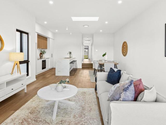 Brand New Stunning 3 Bedroom Single Level Unit