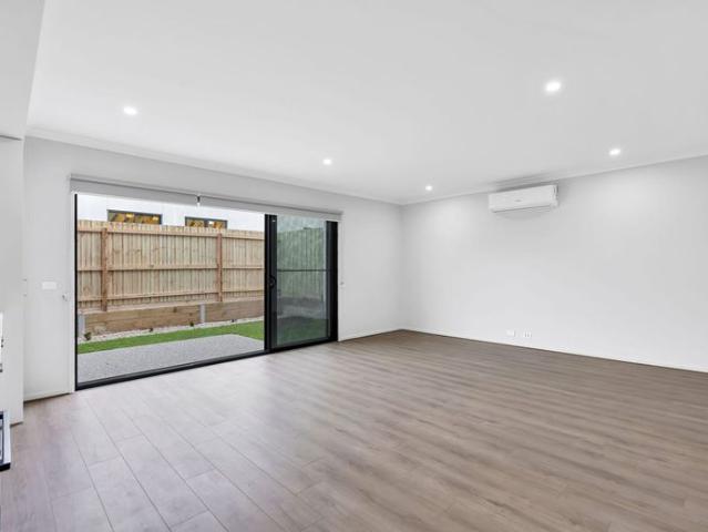Brand New Stunning Armstrong Creek Home!