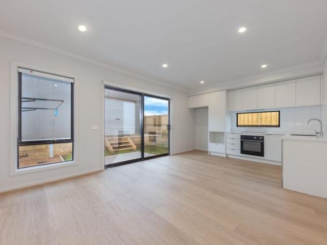 Brand New Stunning Home