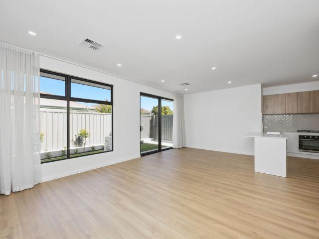 BRAND NEW STYLISH HOME VERY CONVENIENT LOCATION!