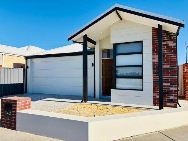 Brand New Stylish, Low Maintenance Modern Living in Ellenbrook